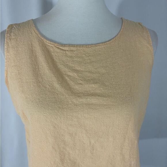 Miss Demeanor 💯% Linen Peach Color Crop Top - Picture 3 of 5